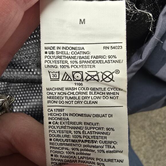 Women's Old Navy "Active" Gray Camo Water Resistant Cropped Rain Jacket | Size M - Picture 12 of 12